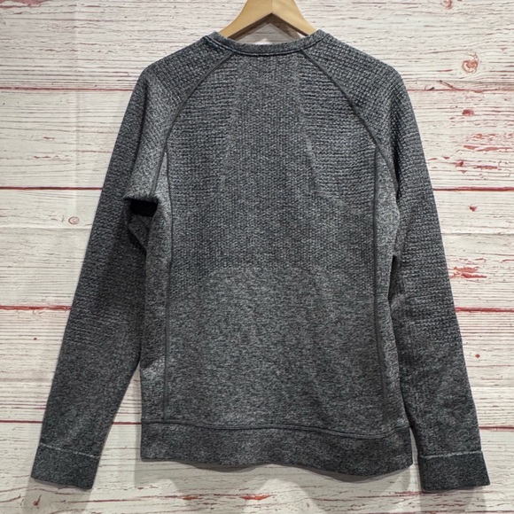 Lululemon Engineered Warmth Long Sleeve Crew in Black / White Sz S - Picture 9 of 9